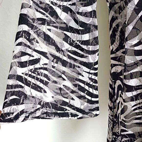 Slinky Brand Black & White Cardigan Sheer Top, Criss-Cross Cut-outs, Sz Small - Picture 4 of 9